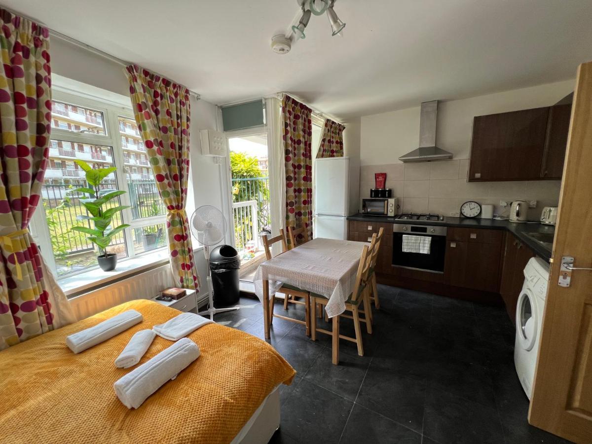 Lovely Budget Rooms In Camden - Kings Cross London Exterior photo